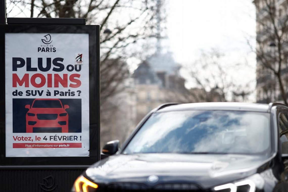 Παρίσι | Τριπλασιασμός τελών στάθμευσης για τα SUV