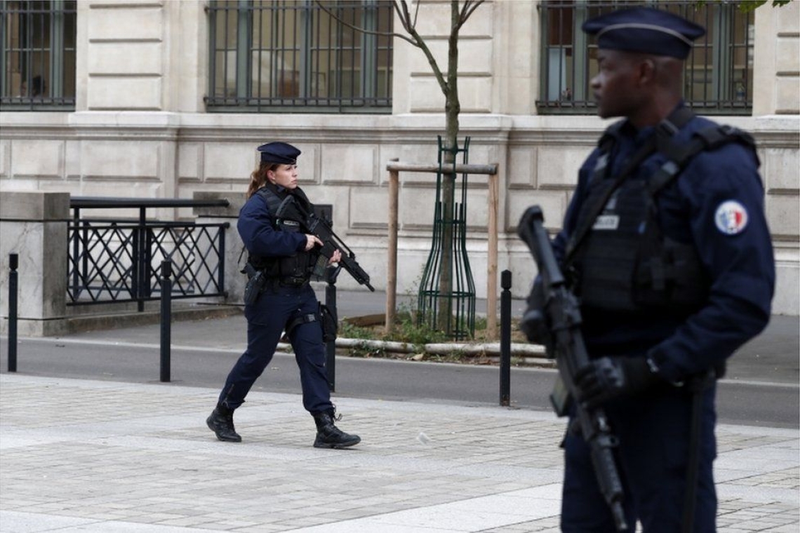 Παρίσι | Γυναίκα σώθηκε από βέβαιη γυναικοκτονία - Η αστυνομία εξουδετέρωσε τον δράστη