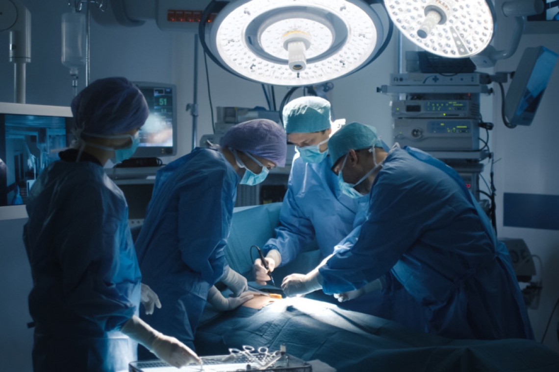 Απογευματινά χειρουργεία | Έως 2.000 ευρώ η επιβάρυνση για τους ασθενείς