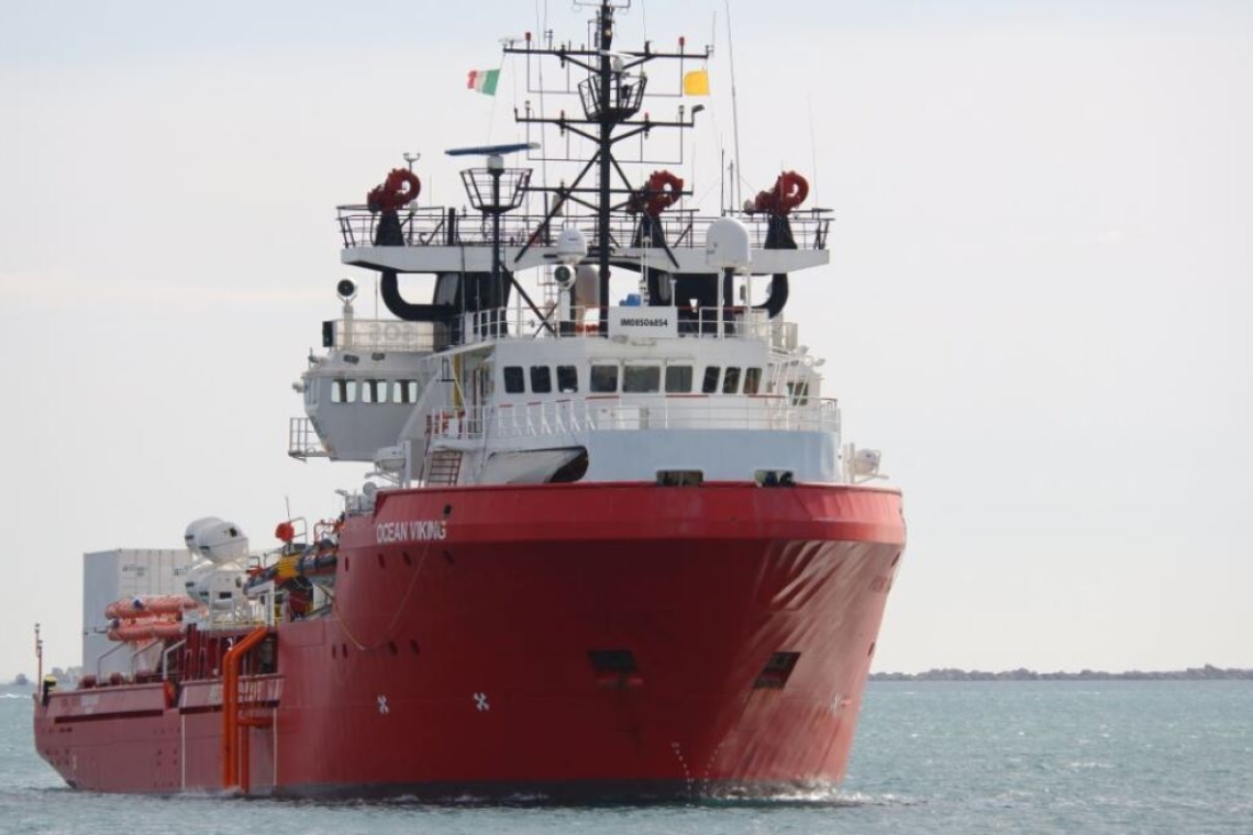 135 ναυαγοί διασώθηκαν από το Ocean Viking - 60 αγνοούνται στη Μεσόγειο
