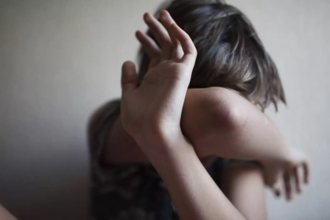 Βόλος | Μητέρα κατήγγειλε βιασμό του γιού της από τον πρώην πεθερό