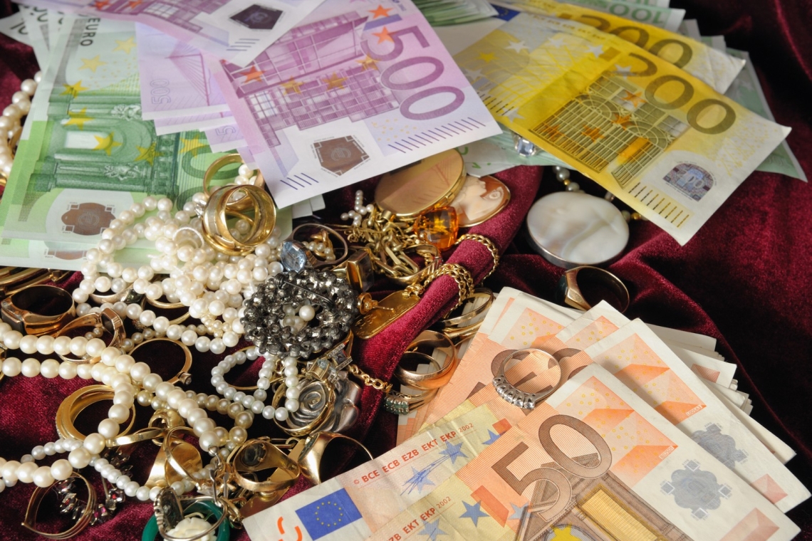 Πρέβεζα | 50χρονη ξόδεψε 190.000 ευρώ για να της λύσουν τα μάγια 