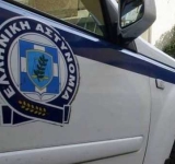Καταδίωξη κλεμμένου οχήματος από τη Γλυφάδα στις Αχαρνές - Συνελήφθη ο οδηγός