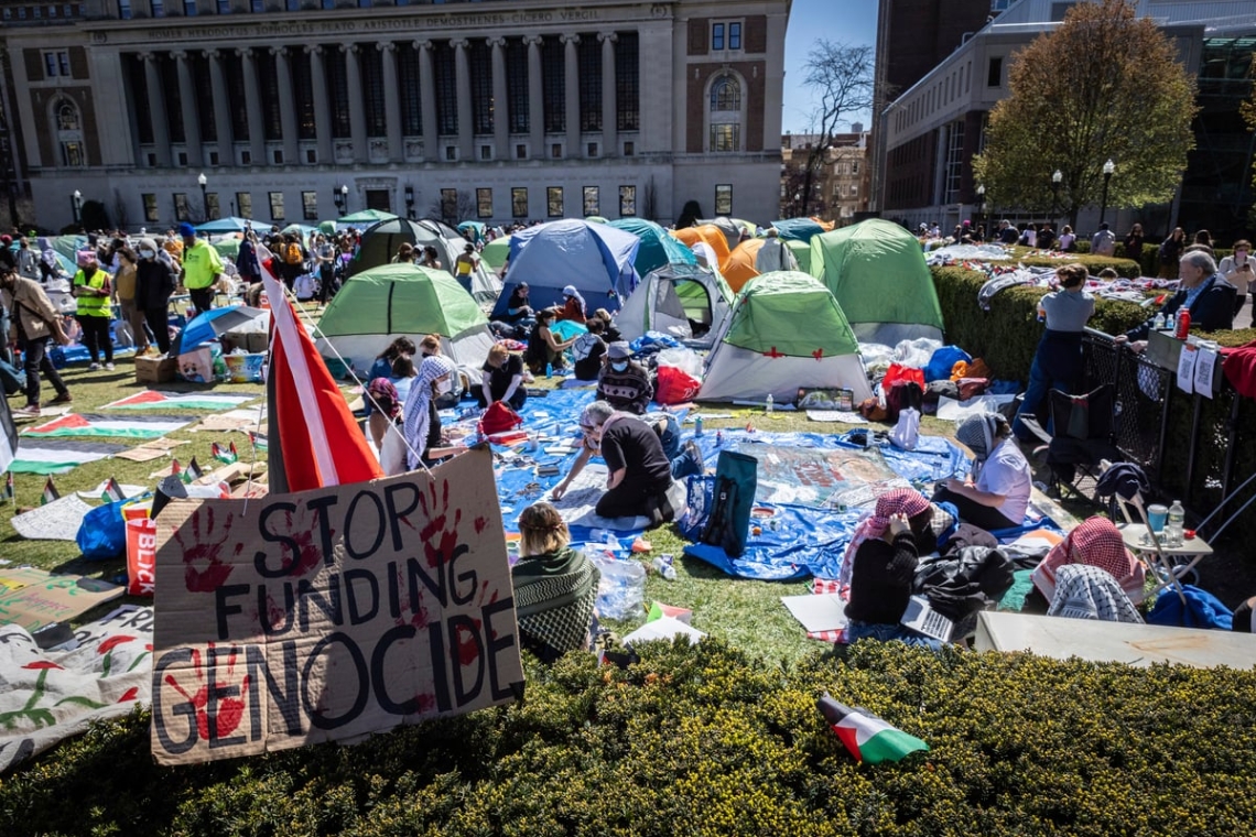 Το πανεπιστήμιο Columbia ανέβαλε το τελεσίγραφο εκκένωσης στους φοιτητές που διαμαρτύρονται για τη Γάζα