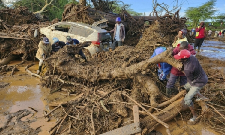 Σφοδρές βροχές στην Κένυα - Φράγμα κατέρρευσε, 42 νεκροί