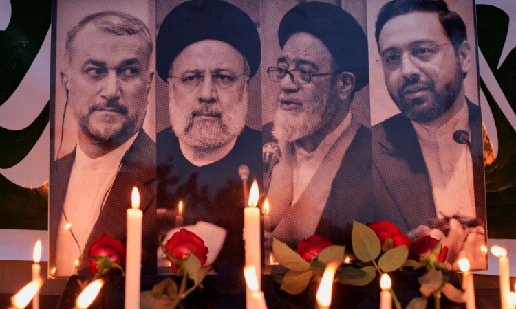 Θρήνος στο Ιράν στην κηδεία του Εμπραχίμ Ραϊσί - Βίντεο