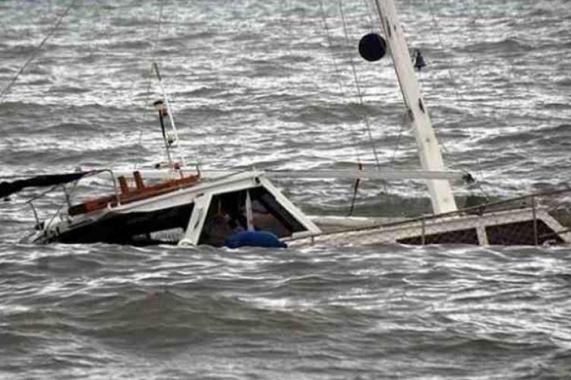 Φορτηγό πλοίο ναυάγησε στη Βραζιλία - Αγνοούνται πέντε ναυτικοί