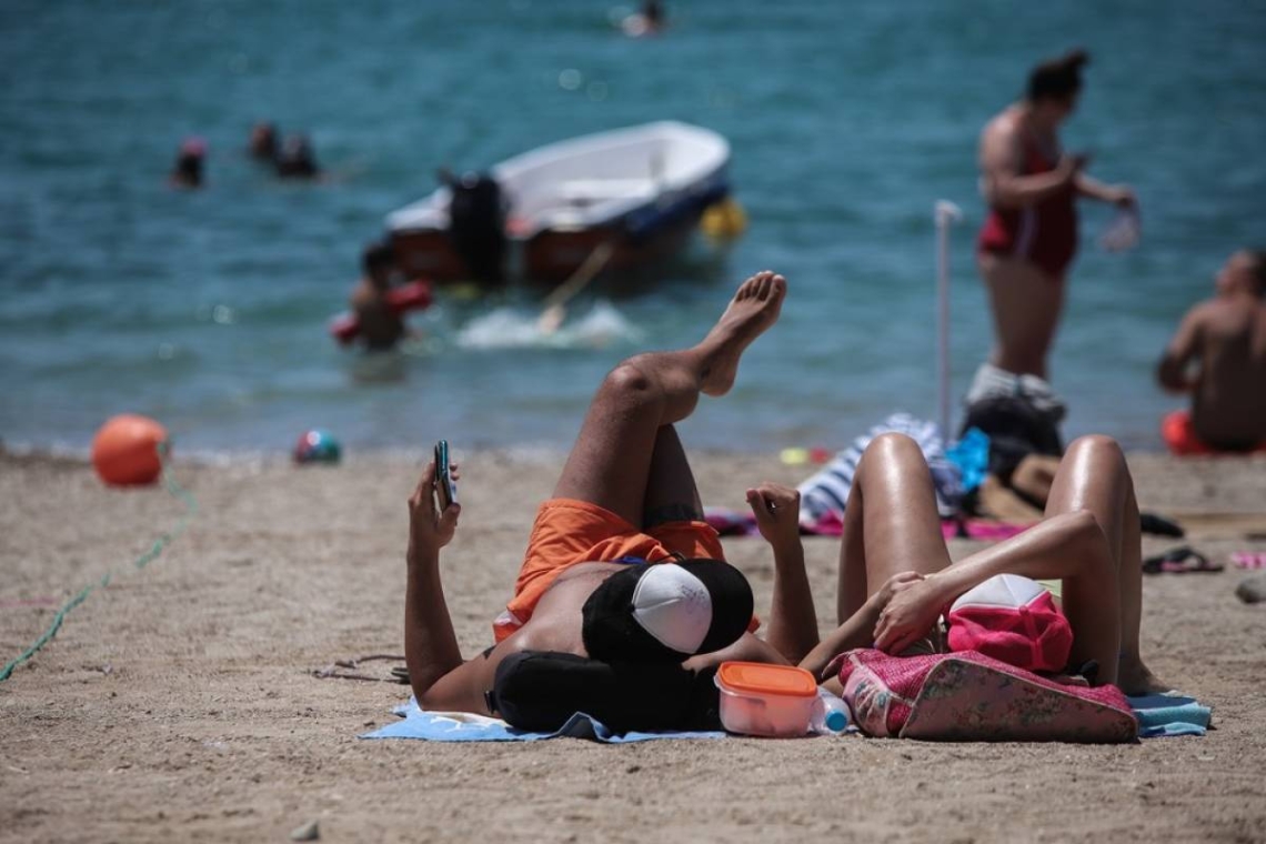 Ζεστός ο καιρός με θερμοκρασίες έως 32 βαθμούς Κελσίου σήμερα