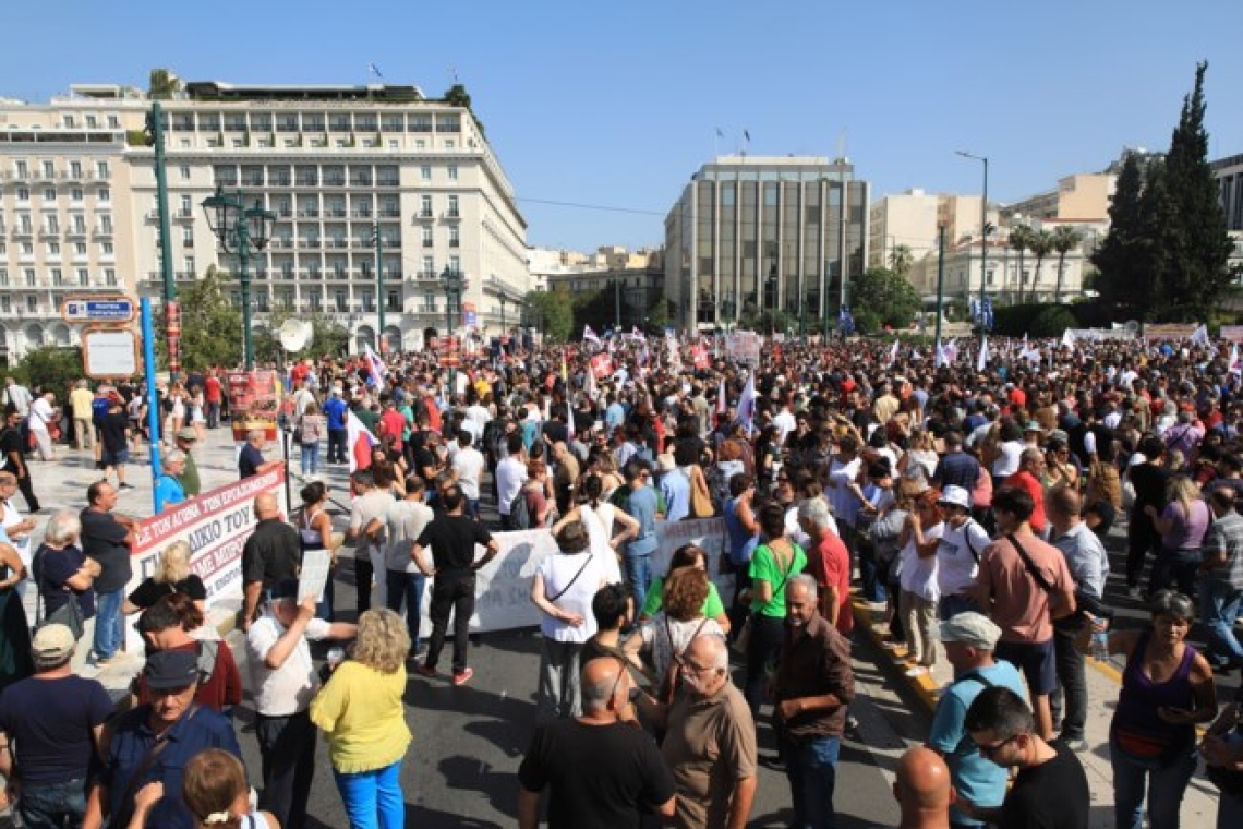 Απεργία: Πορείες και προσαγωγές, επανέρχεται η κυκλοφορία στα μέσα