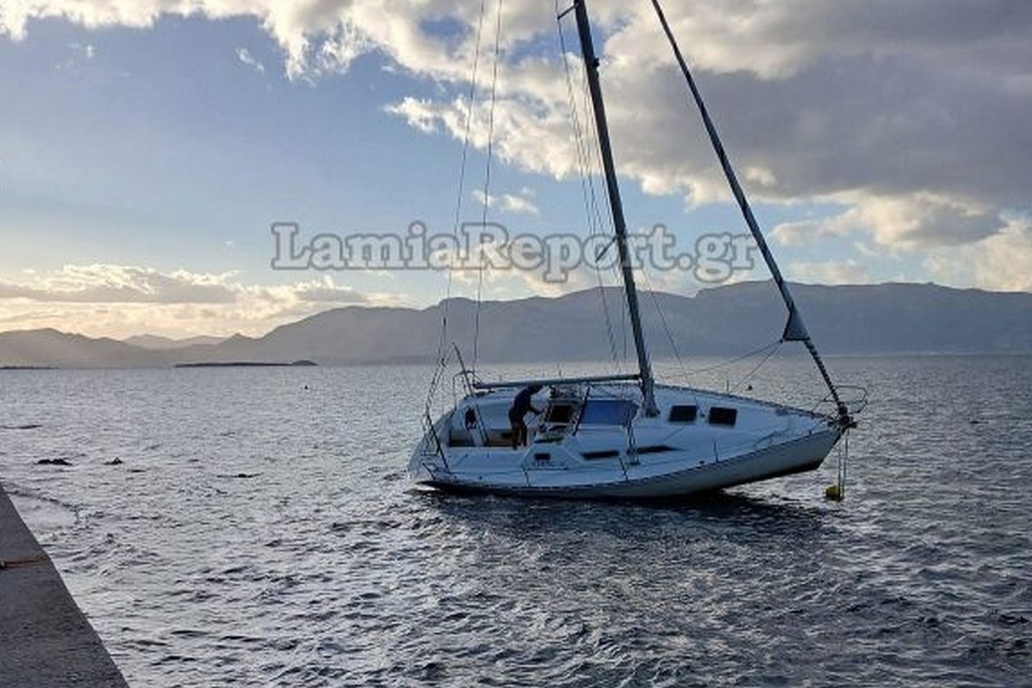 Αναταραχή στη Φθιώτιδα: Σκάφη αναποδογύρισαν λόγω των ισχυρών ανέμων