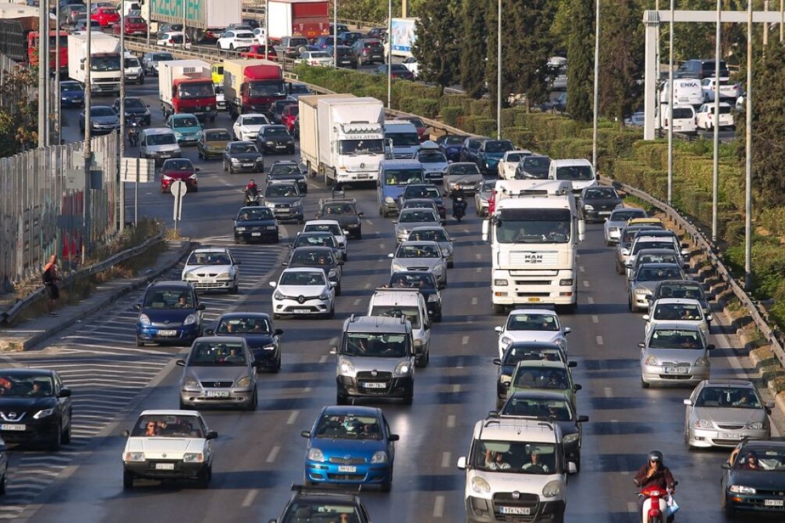 Κυκλοφοριακό χάος σε Κηφισό, Κηφισίας και Αττική Οδό