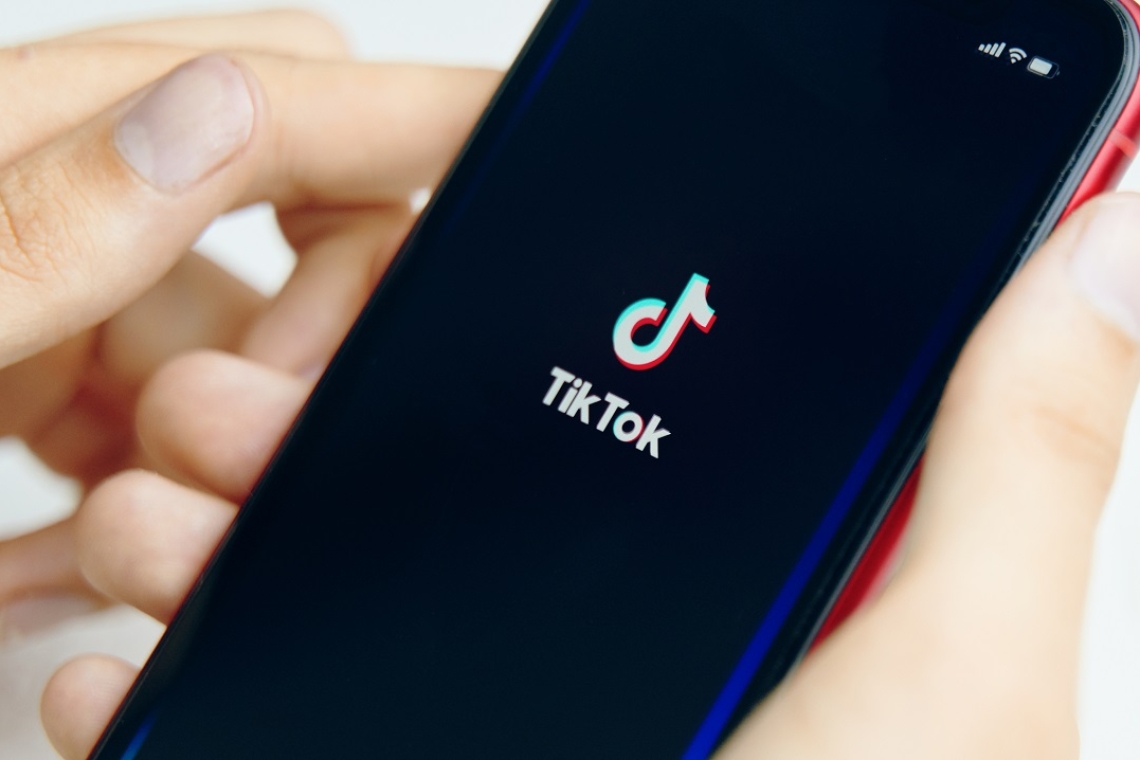 Εξαγορά TikTok: Συζητήσεις Λευκού Οίκου με Oracle και επενδυτές