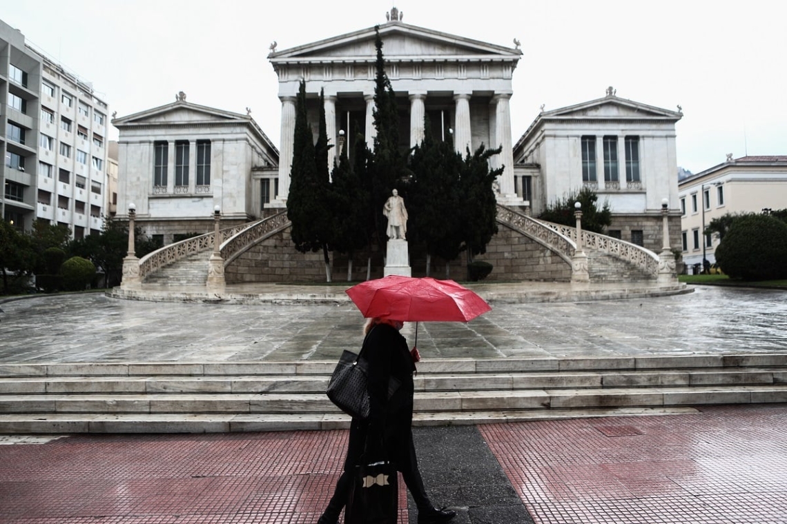 Καιρός: Χειμερινές καταιγίδες και ψυχρό κύμα