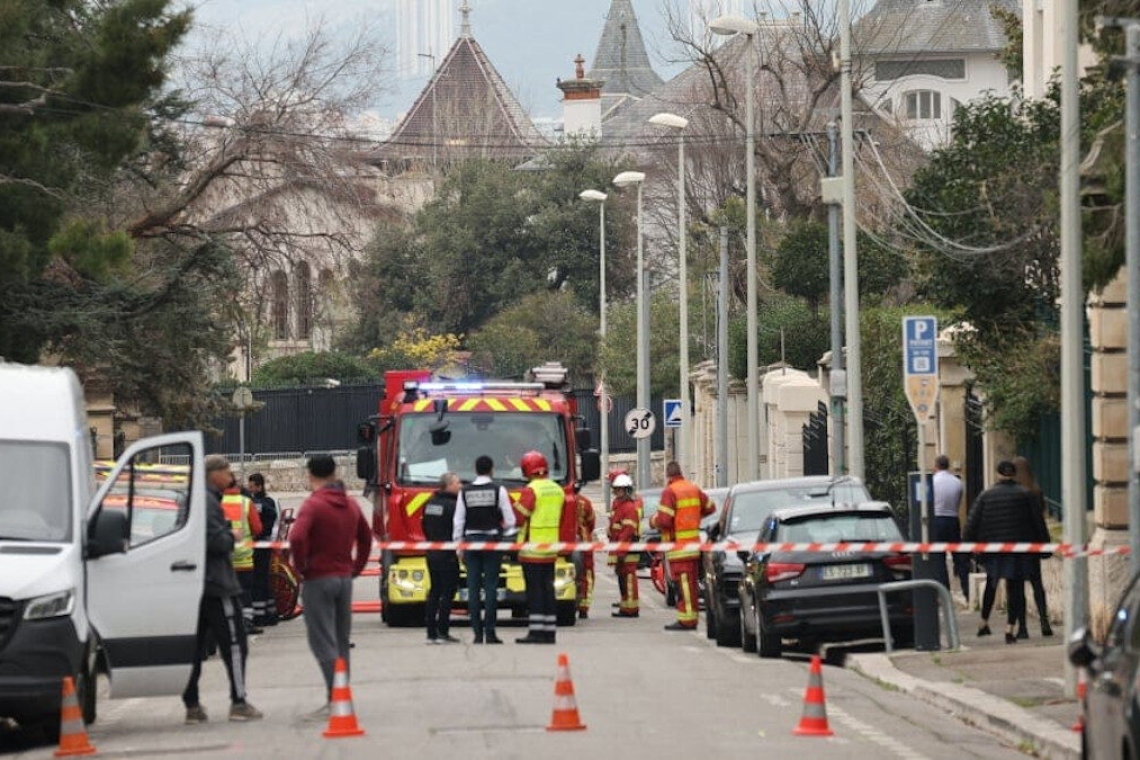 Σύλληψη δύο Γάλλων για επίθεση στο ρωσικό προξενείο Μασσαλίας