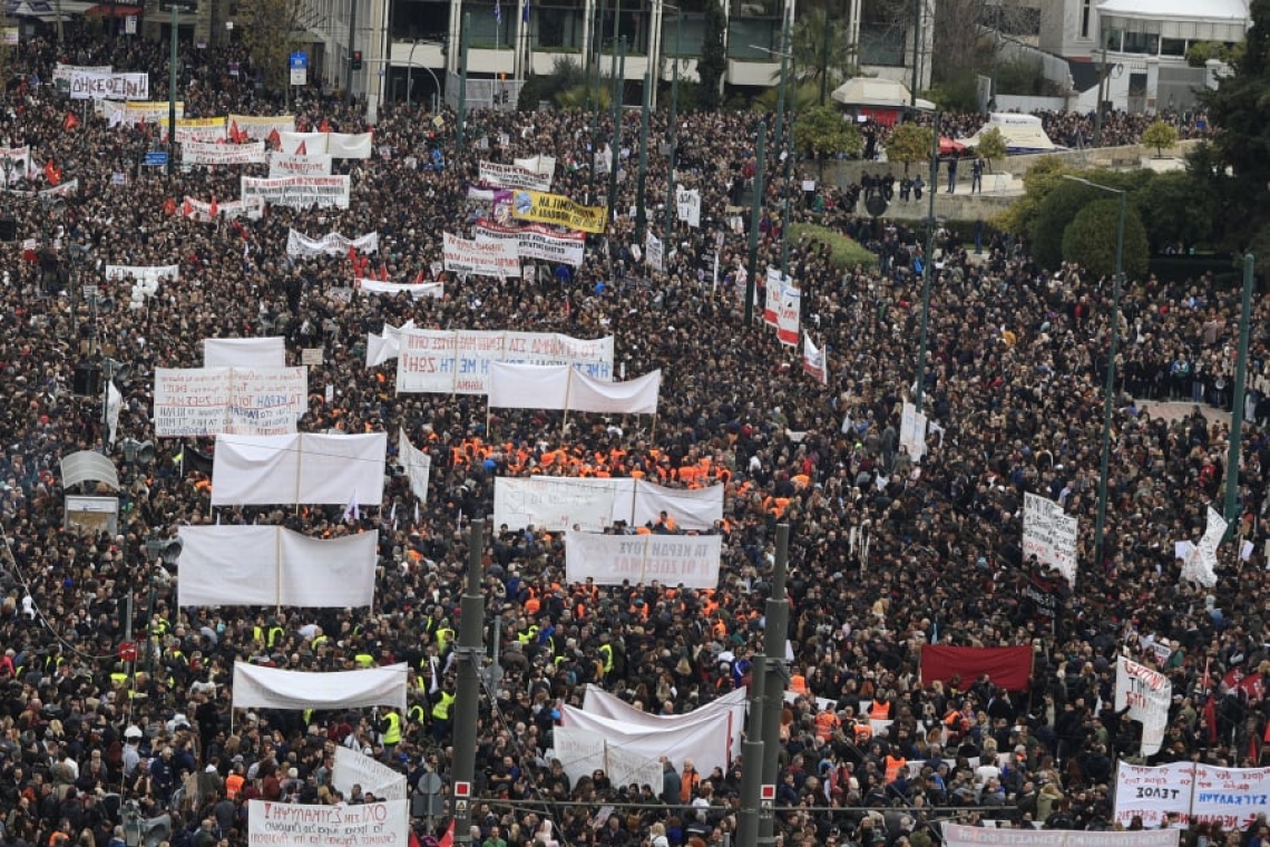 Συλλαλητήριο για τα Τέμπη στο Σύνταγμα, εκατοντάδες πόλεις συμμετέχουν