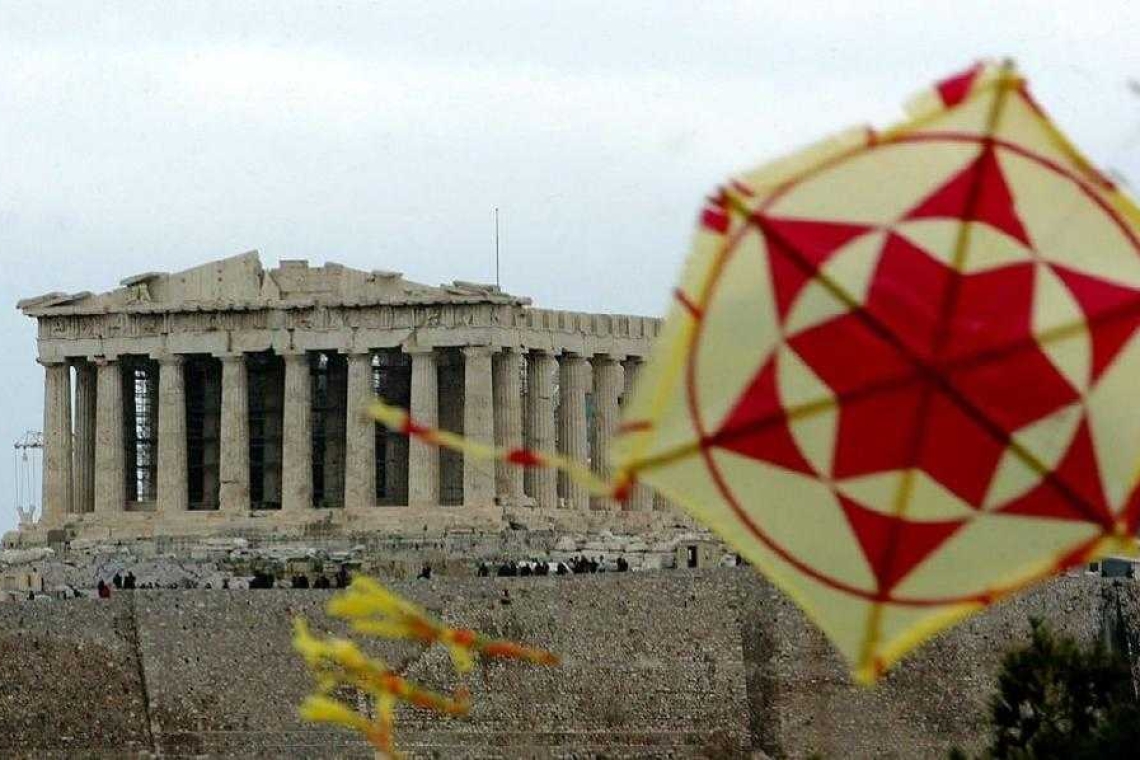 https://www.parapolitika.gr/images/640x360/jpg/files/2025-02-25/kairos-kathara-deutera.jpg