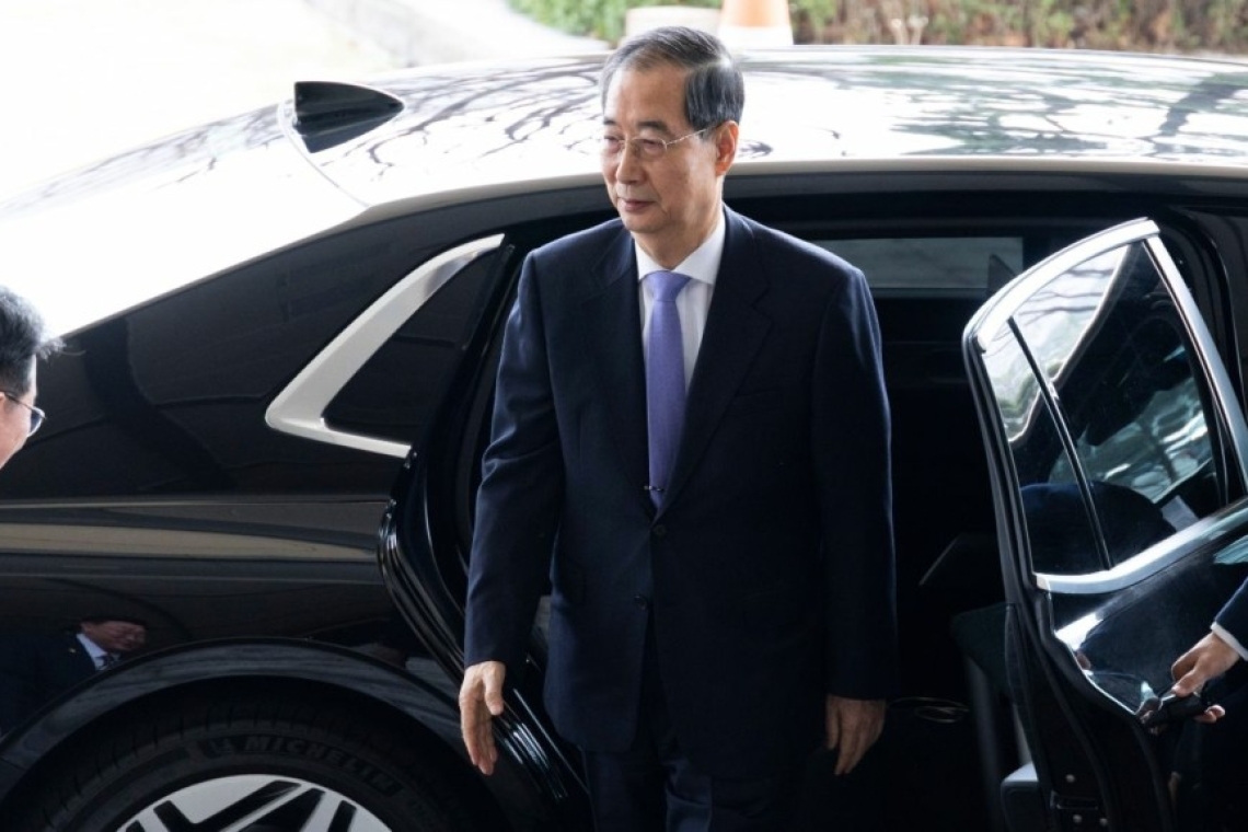 https://www.in.gr/wp-content/uploads/2025/03/2025-01-03T081507Z_921521121_RC272CARTWHL_RTRMADP_5_SOUTHKOREA-POLITICS-1200x800-620x350.jpg