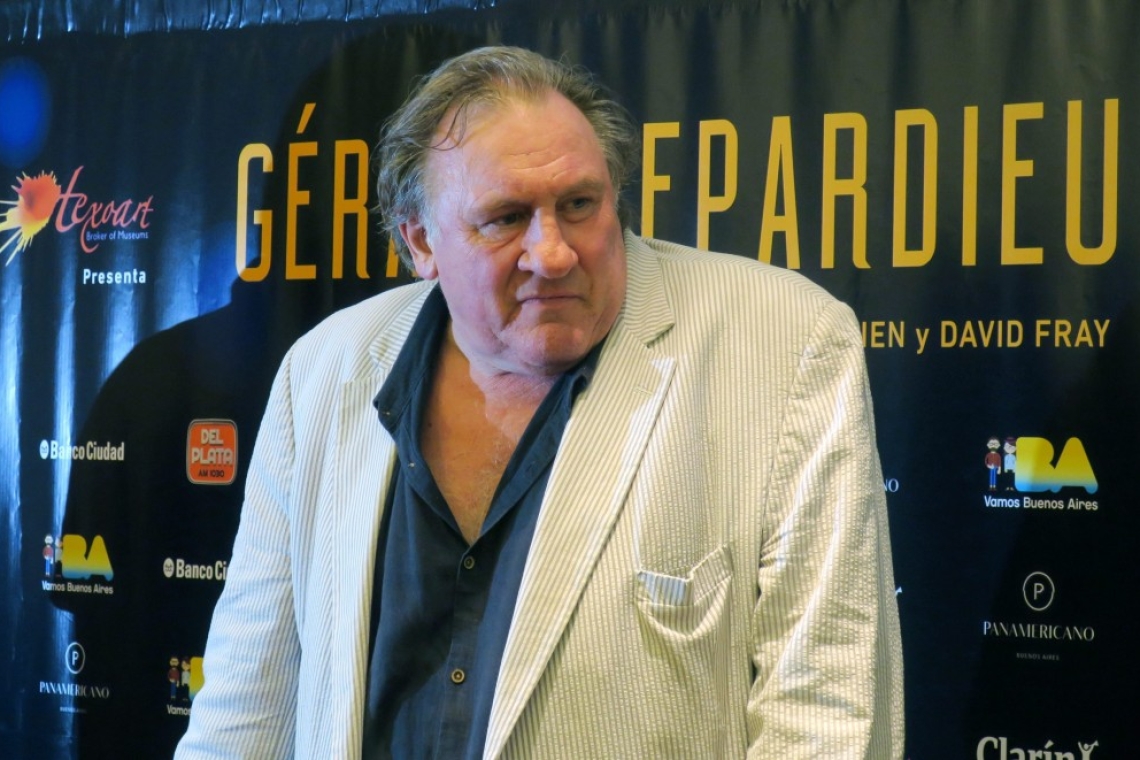 https://www.enikos.gr/wp-content/uploads/2023/12/depardieu-1.jpg