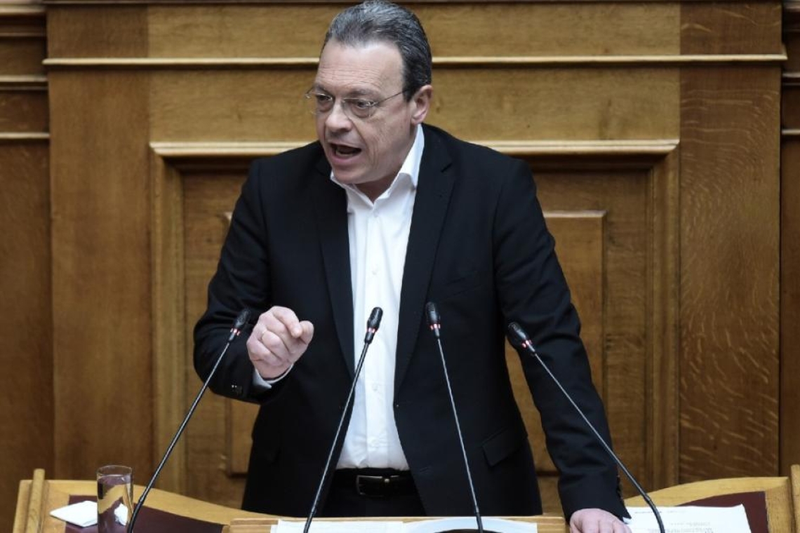 https://www.enikos.gr/wp-content/uploads/2025/04/famellos.jpg