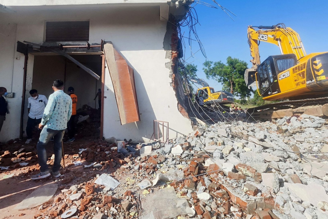 https://www.iefimerida.gr/sites/default/files/styles/medium_article_image/public/2025-04/fotia-india.jpg?itok=gc5szI8H