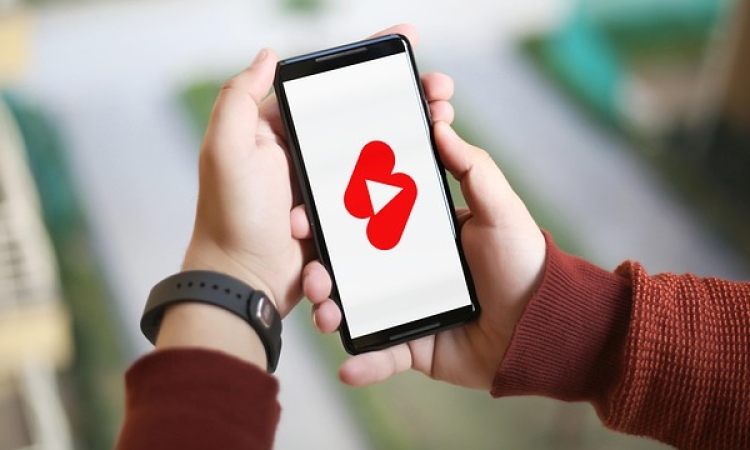 Η άνοδος των σύντομων βίντεο: Πώς να αξιοποιήσετε την τάση για μέγιστη απόδοση