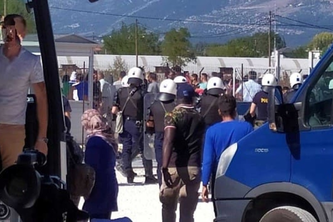 https://img.cnngreece.gr/img/1290/max/80/2024/10/29/peripoliko-astunomias.jpg?t=Eya6I7o7FrYVfkAM057BHg