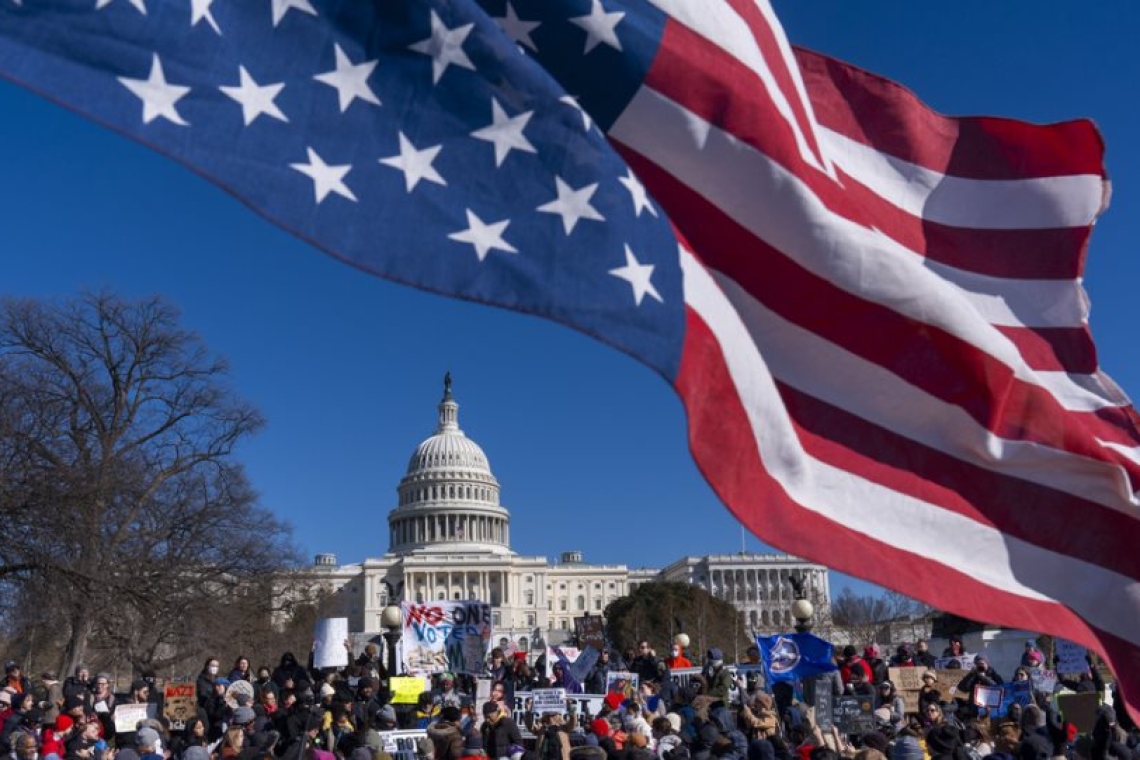 Η αδιαφορία απέναντι στους συμμάχους αποδυναμώνει την αμερικανική επιρροή