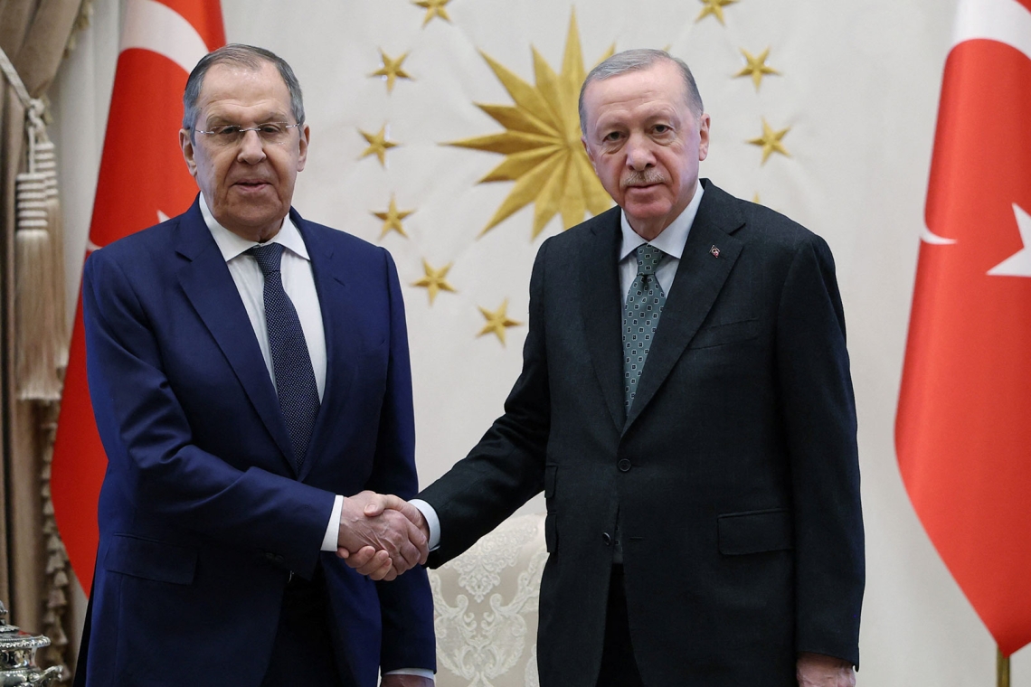 Διαπραγματεύσεις για εκεχειρία: Συνομιλίες Τουρκίας-Ρωσίας για την Ουκρανία