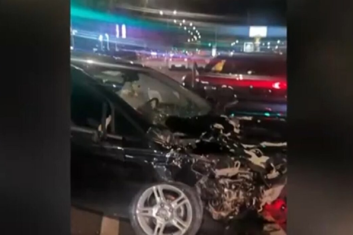 https://img.cnngreece.gr/img/1290/max/80/2025/04/13/79c41f6d-mpotiliarisma-kifisos.jpg?t=P2CD2-7XEFYimURG1wGG7A