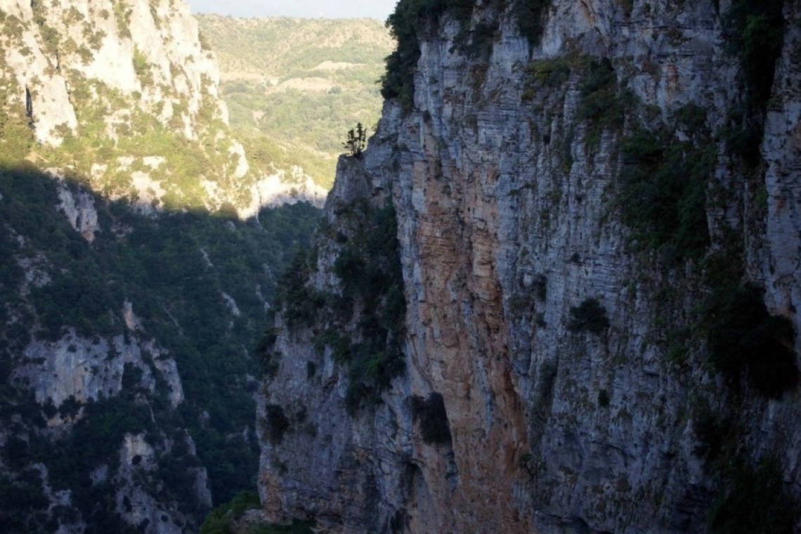 https://www.newsit.gr/wp-content/uploads/2025/04/FARAGGI-1200x630.jpg
