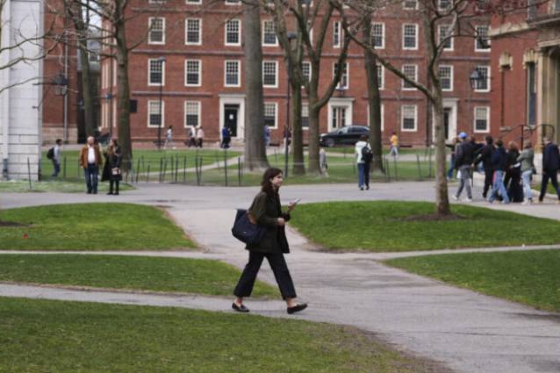 Χάρβαρντ εναντίον Τραμπ: Στη δικαιοσύνη για τις περικοπές χρηματοδότησης