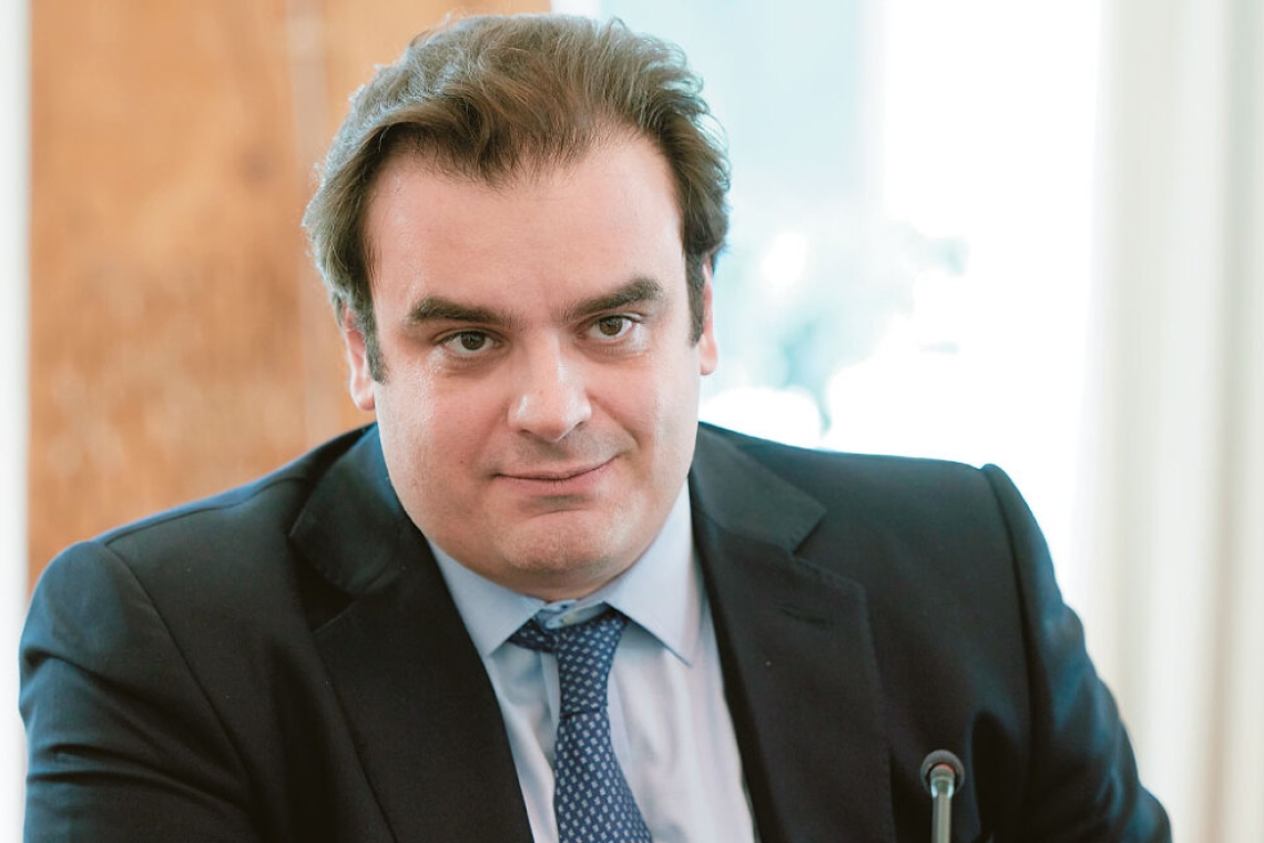 https://www.enikos.gr/wp-content/uploads/2025/04/pierrakakis-enoikio-sintaksiouxoi-programma-ependiseon.jpg