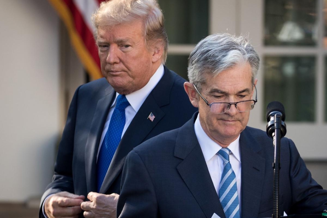 Νέα επίθεση Τραμπ στον Πάουελ της Fed με αποδοκιμασία για το έργο του