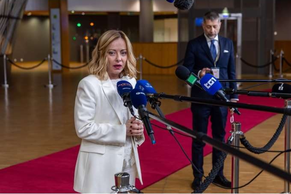 Η Μελόνι διεκδικεί ξανά την πρωθυπουργία, ανοιχτό το μέτωπο με Μακρόν