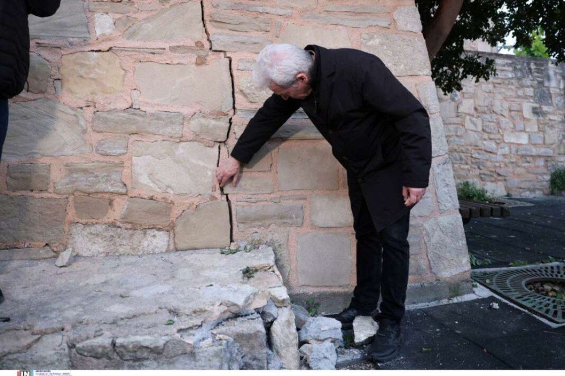 https://www.parapolitika.gr/images/640x360/1/jpg/files/2025-05-02/voutes-iraklio-diakopi-ydrodotisis.jpg