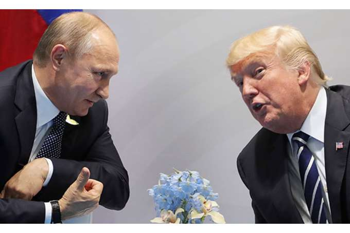 Ο Τραμπ παραμένει σταθερός στην υποστήριξη προς τον Πούτιν