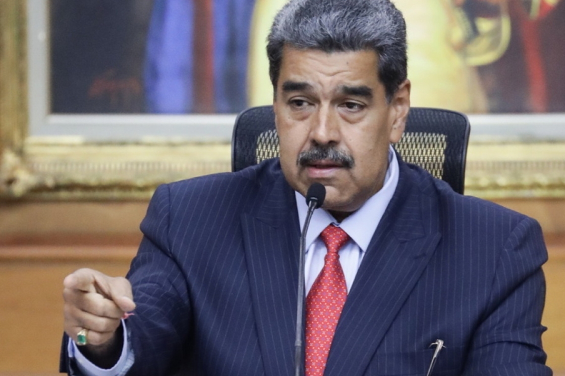 Αναστολή πτήσεων από Κολομβία προς Βενεζουέλα, καταγγελίες για έλευση μισθοφόρων