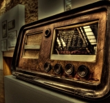 Η πορεία του ραδιοφώνου: Από τους σπινθήρες του Μαρκόνι στις φωνές του streaming