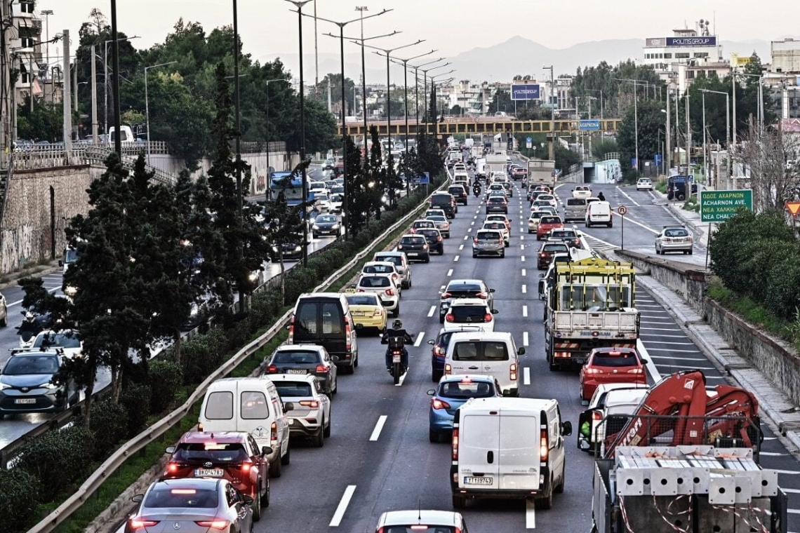 Έλεγχοι για ανασφάλιστα οχήματα και ΚΤΕΟ από τις αρχές Ιουνίου