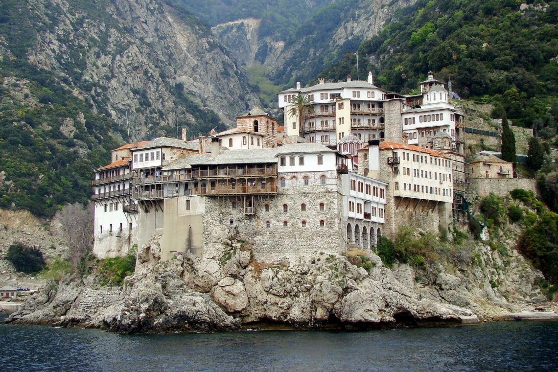 Σεισμός στο Άγιον Όρος: Αναστατωμένοι οι μοναχοί