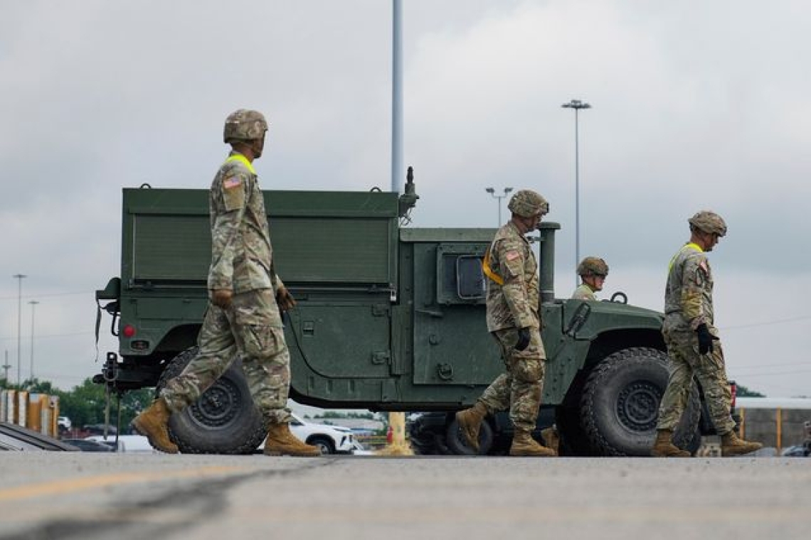 ΗΠΑ: Έτοιμοι 700 πεζοναύτες να βγουν στους δρόμους του Λος Άντζελες