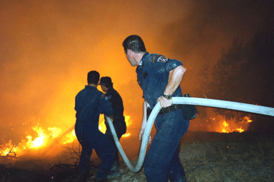 Πυρκαγιά στον Όλυμπο: Έρευνες και επιχείρηση με ελικόπτερο