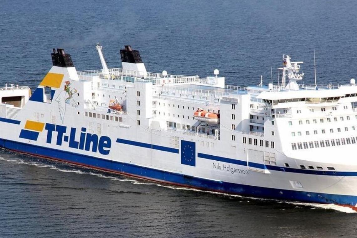 Πάτρα: Ταλαιπωρία επιβατών λόγω μηχανικής βλάβης πλοίου στο λιμάνι