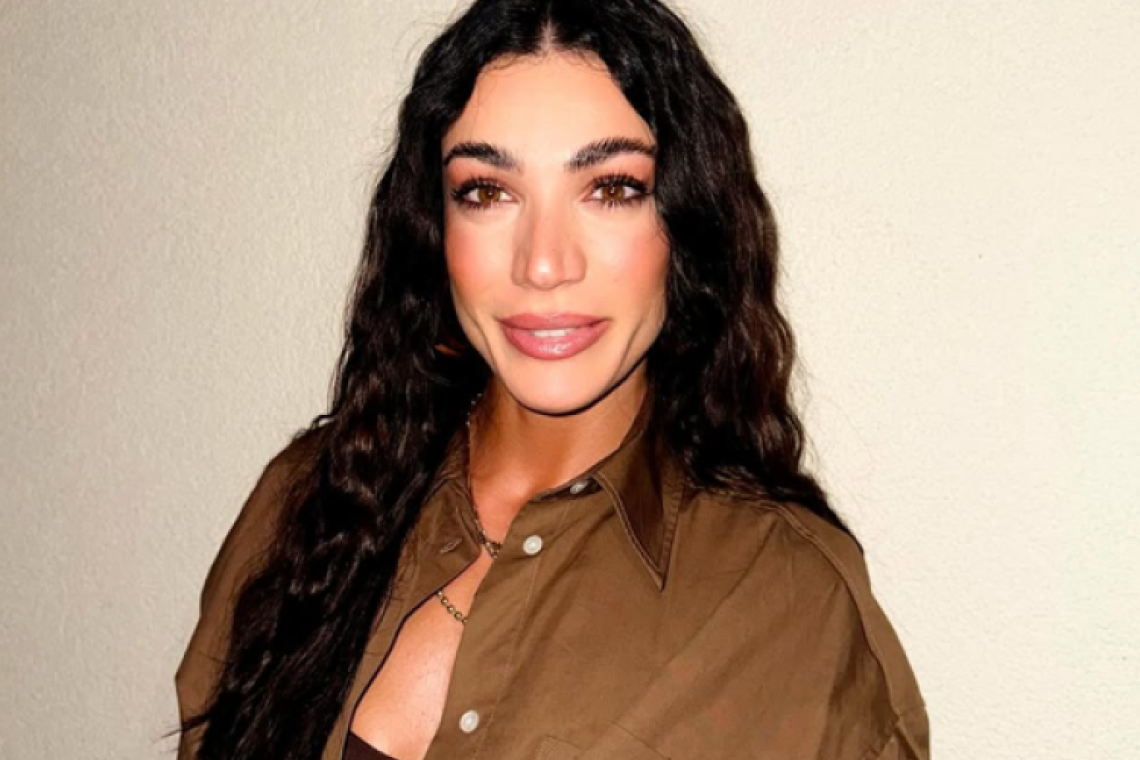 Η Ήβη Αδάμου εντυπωσιάζει στο Παρίσι στη συναυλία της Beyonce