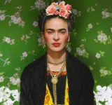 Η Frida Kahlo δεν ζωγράφιζε τα όνειρα – ζωγράφιζε τη ζωή της