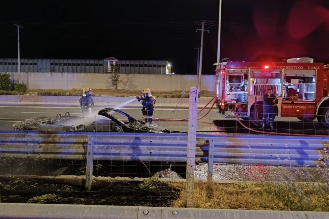 Σοβαρό τροχαίο στην Αθηνών-Λαμίας: Εθελόντρια πυροσβέστης τραυματίστηκε