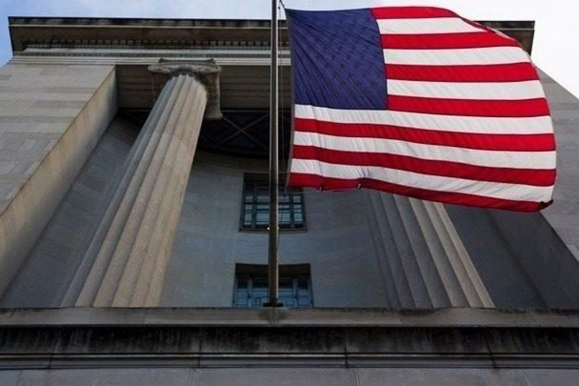 Ανατροπή στις ΗΠΑ: Επανέρχονται οι μαζικές απολύσεις στον δημόσιο τομέα