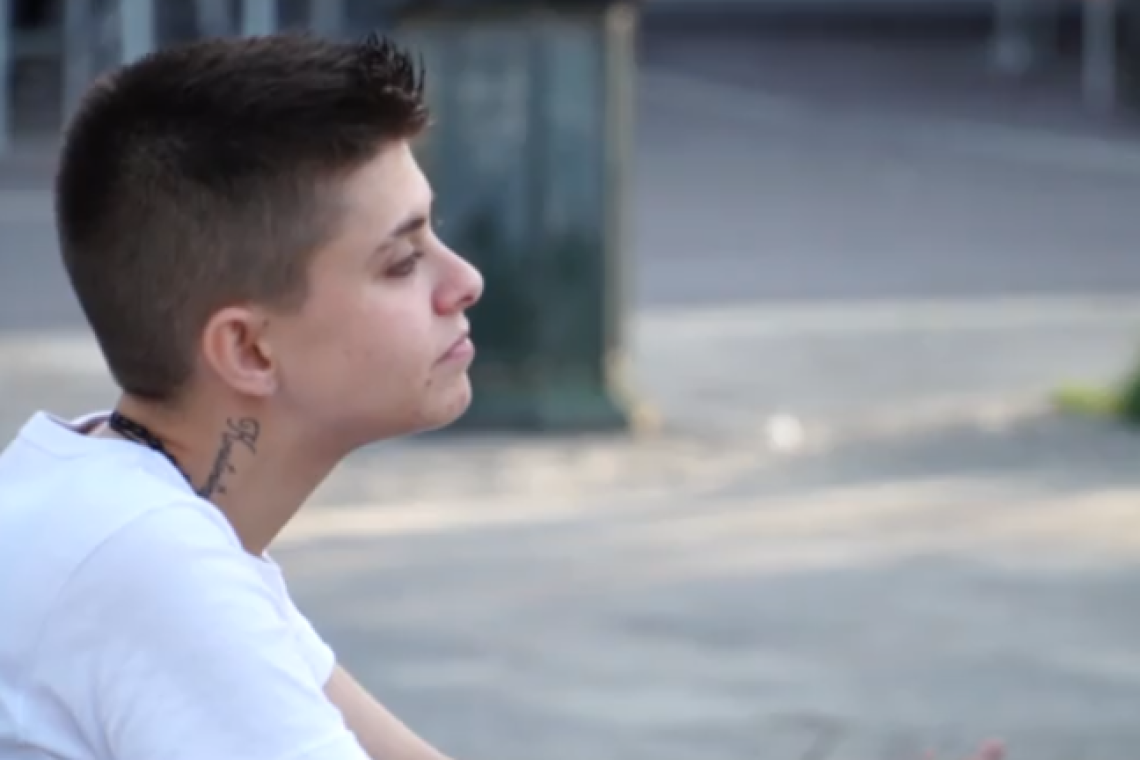 Η τηλεοπτική αποκαθήλωση της Ειρήνης Μουρτζούκου από την Αγγελική Νικολούλη