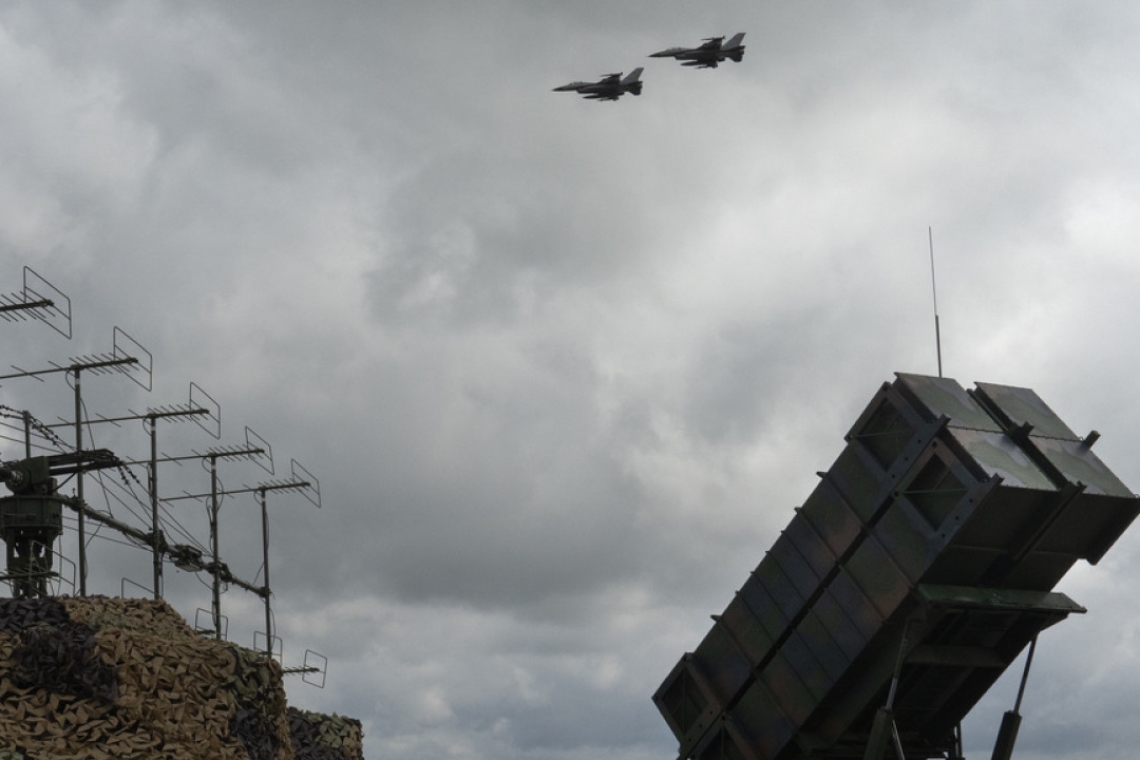 Το σχέδιο Τραμπ πιέζει την Ε.Ε. για την χρηματοδότηση των όπλων που θα πάνε στην Ουκρανία