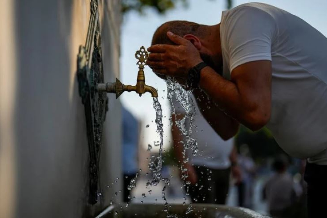 Η κορύφωση του καύσωνα: Θερμοκρασίες 44 βαθμών και επικίνδυνες συνθήκες